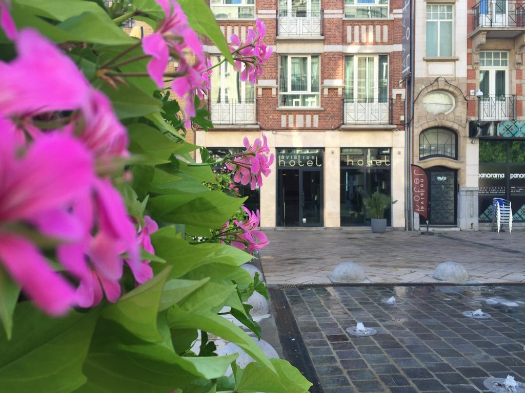Es Hostel Saint-Gilles Exteriér fotografie
